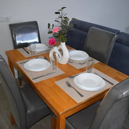 Casa Leo Appartement *